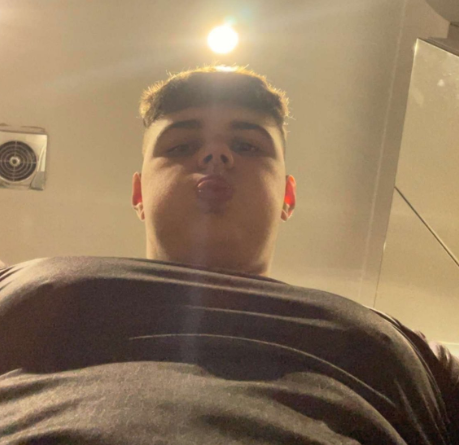 mattu_r6's tweet photo. Props to @RoadrR6S, went from queuing with jugga to dodging mattu in 10 mans. Pretty sound guy though. https://t.co/gaZxiVxsCC