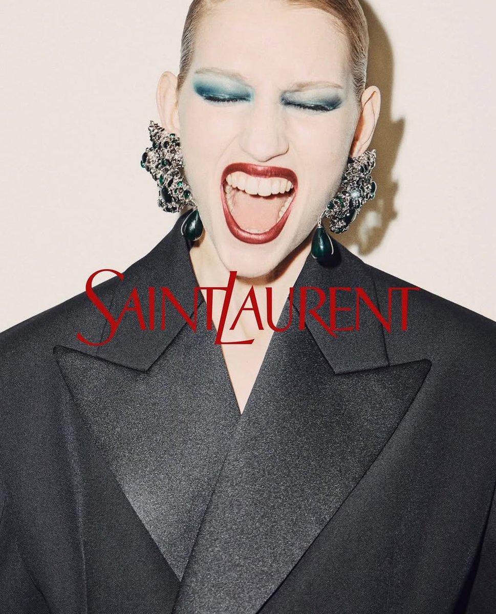 RaulDimarz6wt's tweet photo. Saint Laurent • Winter 26
Thank you to the best studio and atelier  ❤️ https://t.co/quwQzzvs1z
