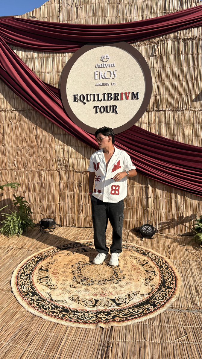 eu_gabriel02's tweet photo. EQUILIBRIVM TOUR. https://t.co/2Y9e1EH4Ni