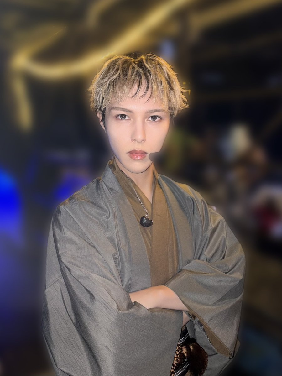 buddiis's tweet photo. 「EBiDAN THE LIVE 2026 15th Anniversary 全学期」

コントに教頭役と銅像役で出演しました🏫
きゅるきゅるの #FUMINORI 教頭と
銅像というより彫刻みたいな #KEVIN https://t.co/KFcg8uKscm