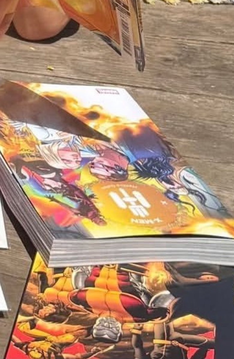 dailyfrostt's tweet photo. Samara has the Hellfire Gala run in her power 👀 https://t.co/jfBmAzcO3R