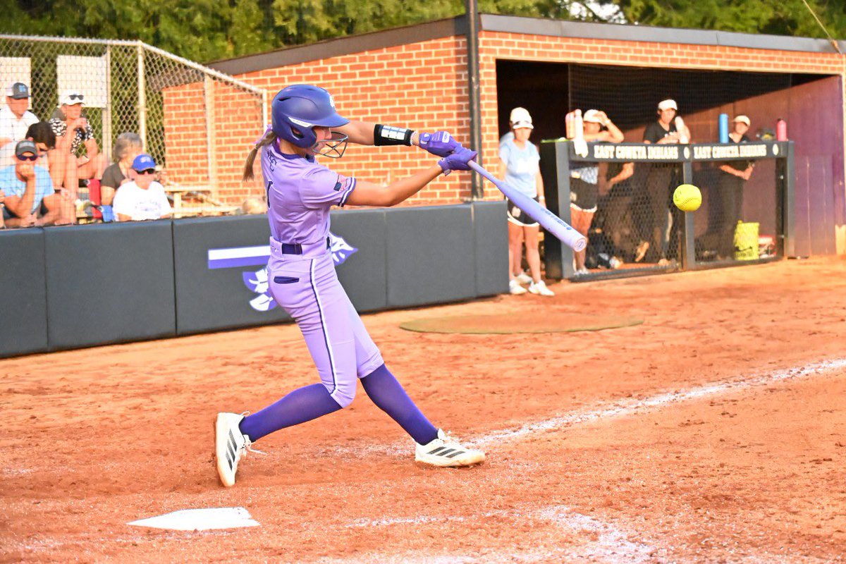 PaytonWilsonSB's tweet photo. 2 weeks of school ball complete ✅ 
Here are my stats so far:
- 12 H
- .706 AVG
- 1.294 SLG
- 4 Doubles 
- 2 HR 💣💣
- 6 BB
@cam_byars @BHMBoltsOrg @ECIndiansSB https://t.co/cCEuWwqnfh