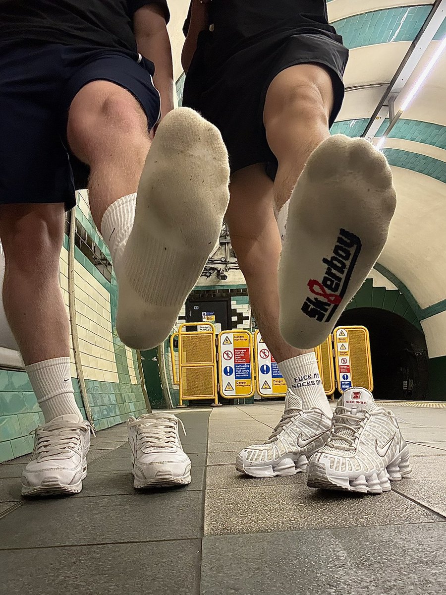 shoeplay99's tweet photo. the station smells better now 😏 https://t.co/AeohrOnXLe