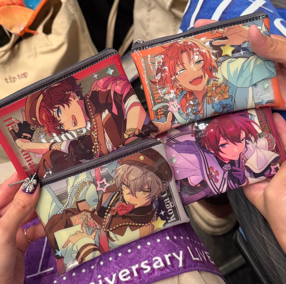 GuiltyPiko96's tweet photo. 大楽急遽追加したけど、とんでもない良席で晃牙くんから2回もファンサ貰えて昇天😇
合計4公演入ったけど晃牙くんと縁がありすぎた...
アルカの歌も生で聴けて嬉しすぎた😭✨ https://t.co/VnvVCekTrT