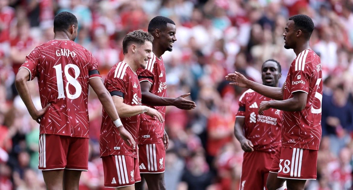 AnfieldSector's tweet photo. ๐จ Liverpool XI to face Como: Alisson, Van Dijk, Jacquet, Kerkez, Wirtz, Szoboszlai, Isak, Gakpo, Frimpong,
Gravenberch, Ngumoha. Subs: Davies, Munoz, Araujo, Nyoni, Koumas, Ndiaye, Wright. ๐ด https://t.co/jIQA5L4Tpb