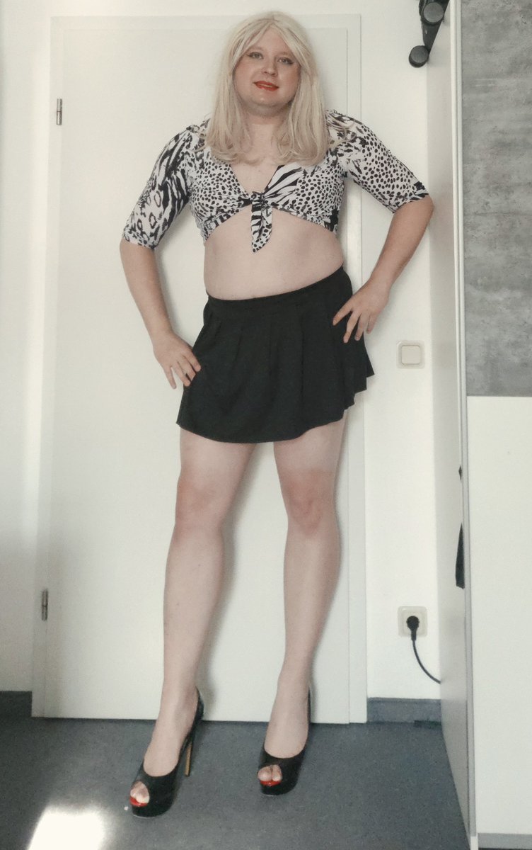 samcd5000's tweet photo. Sommer Outfit ☀️ https://t.co/IY841dzlKQ