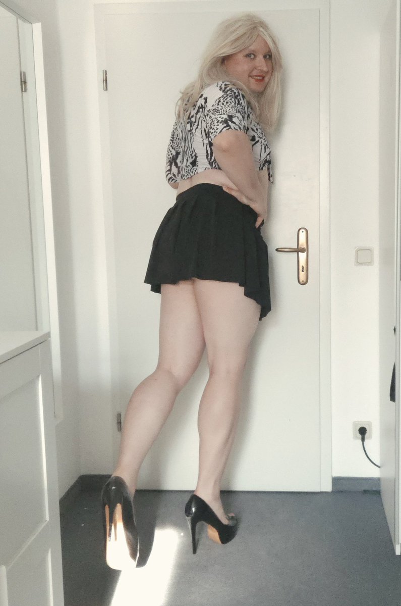 samcd5000's tweet photo. Sommer Outfit ☀️ https://t.co/IY841dzlKQ