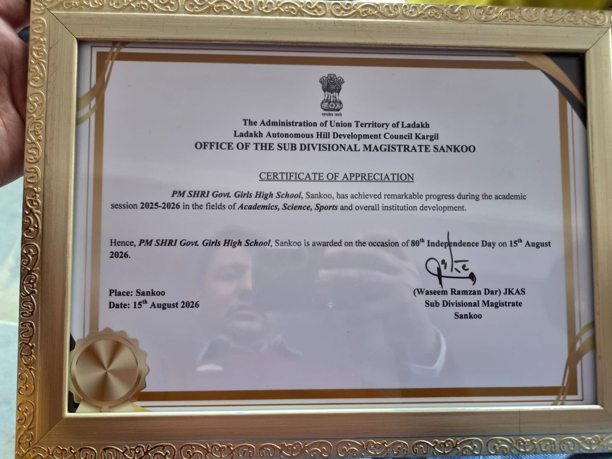 Ssadiqrazvi786's tweet photo. Heartiest congratulations to Mr. Sajjad Hussain, HM, PM SHRI Govt. GHS Sankoo, and the entire school team on securing a position at the UT-level Science Exhibition.
This achievement reflects your  tireless efforts, and commitment to nurturing scientific talent among students. https://t.co/Y7hzfmk0HN
