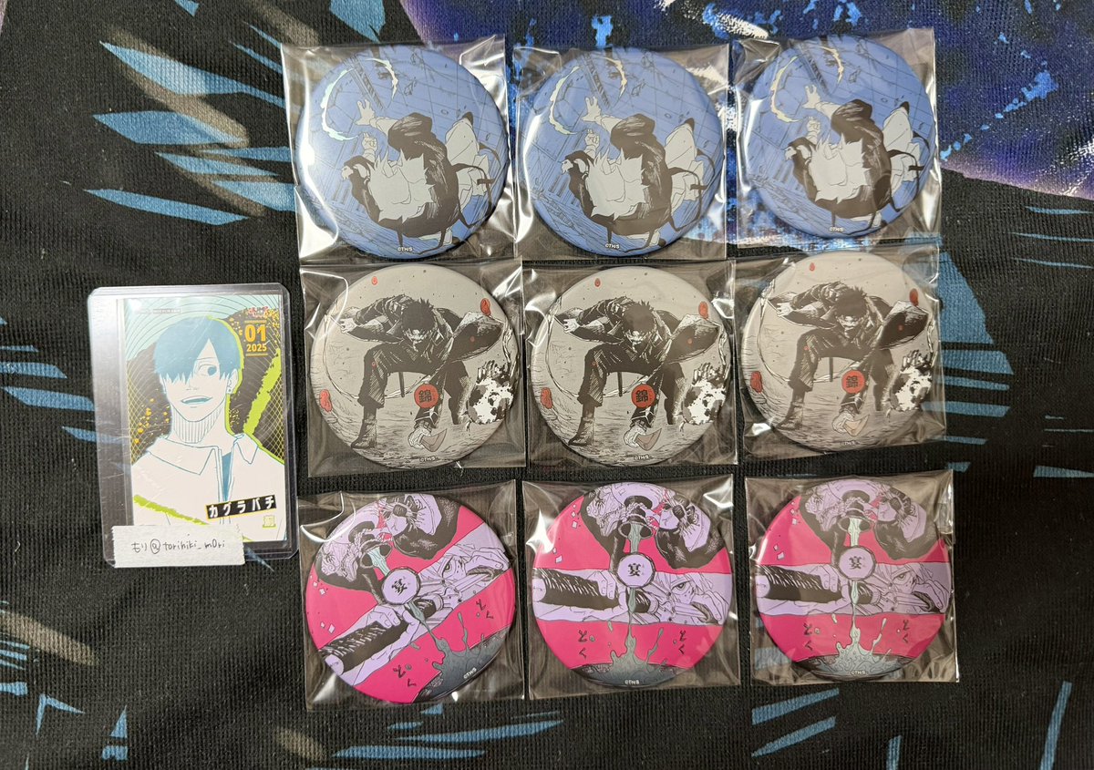 torihiki_m0ri's tweet photo. 【交換/買取/譲渡】ジャンプ Jヒーローフェア 夏祭り カグラバチ  メタリック缶バッジ WAZA 

譲
柴 千紘 幽 座村 伯理 双城 昼彦

求
薊>>定価+送料

▼求の薊の缶バッジは買取もしております
▼交換は抱き合わせ・比率違い可
▼譲渡の場合、1枚目は1点につき3枚目から当方指定の倍数以上引き取り https://t.co/iThci4iHfb