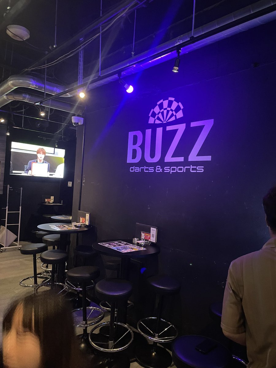OKdarts3's tweet photo. 初めてbuzzにいきました、安いし楽しかったです
ついでにレーティングの低下より怖いものもそこにはありました https://t.co/0QysF0wGHf