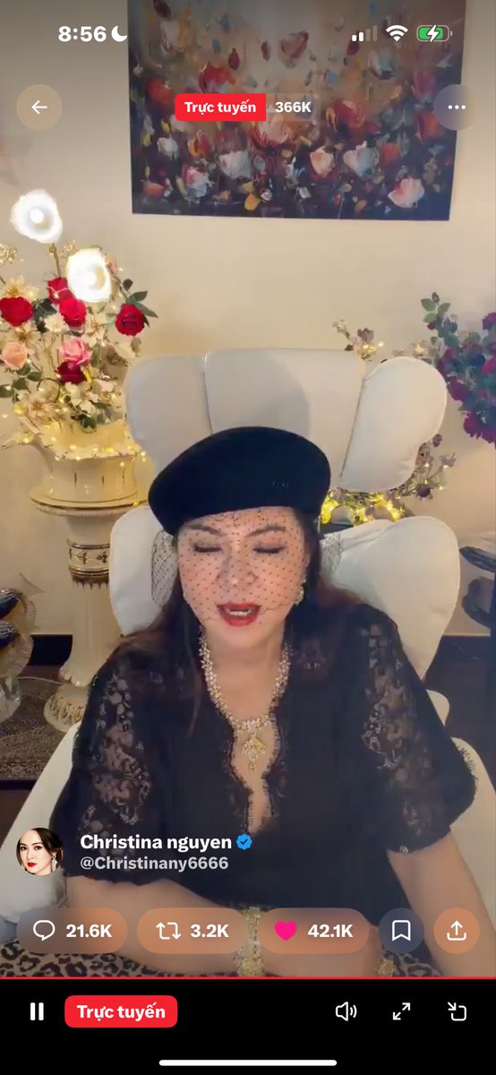 Anhvo1985's tweet photo. @Christinany6666 367k rồi, đây là kênh thật của cô nha mọi người https://t.co/ODQoEWSAxZ