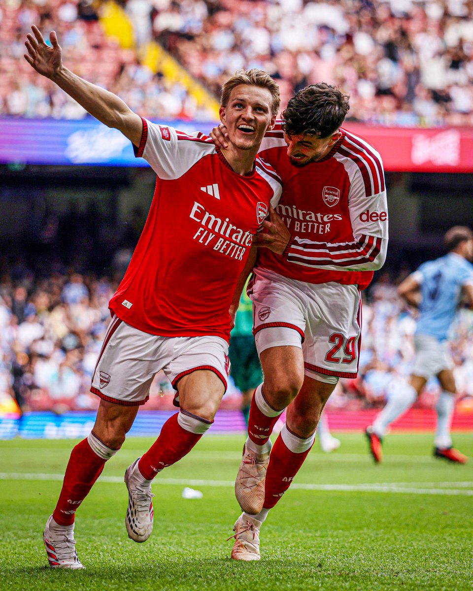 centregoals's tweet photo. 🚨🚨| 𝐅𝐀𝐂𝐓: Arsenal have won the Community Shield in each of their four seasons as defending Premier League champions. 🏆🔴

🏆 1998
🏆 2002
🏆 2004
🏆 2026 https://t.co/VCdwGN8K1r