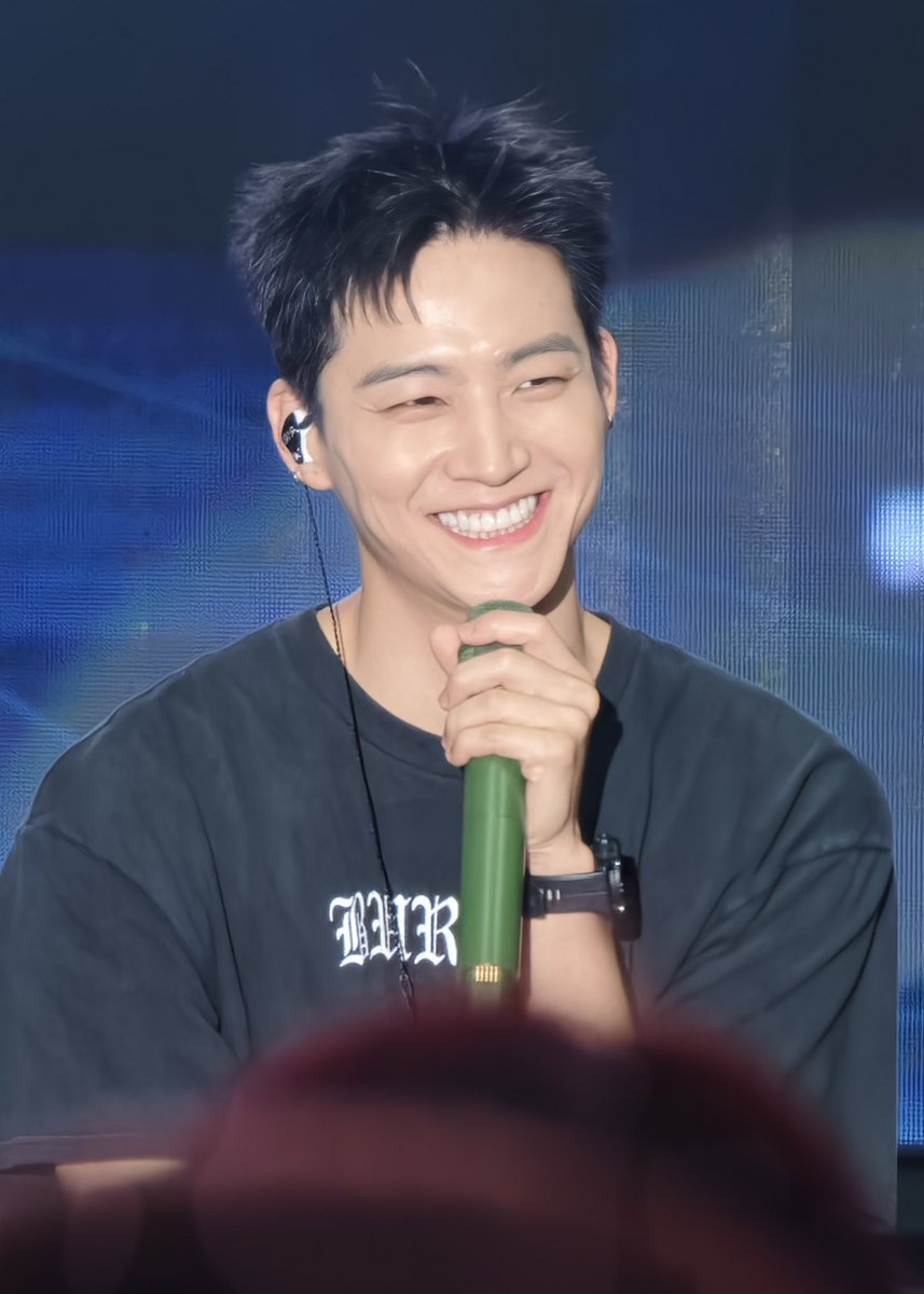 virgogirl__'s tweet photo. my sunshine ☺️🫶🏼🌻 
ชอบมาก ผชยิ้มหวานๆ ฟันสวยๆ 😆😉 https://t.co/PWtzX8RQUy