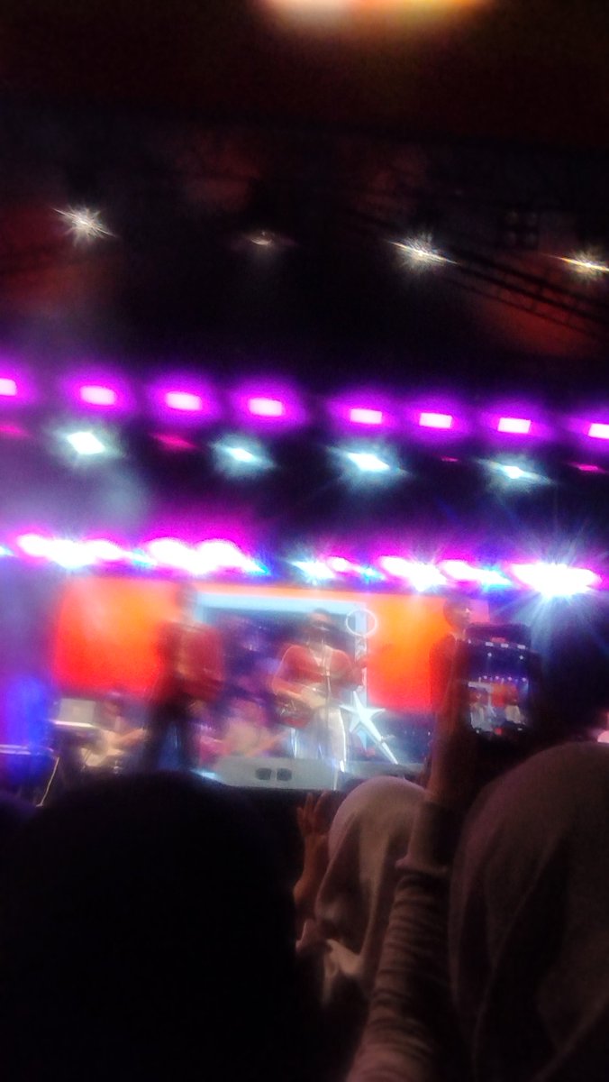 sungelws's tweet photo. npd 2015 #NewPusatDunia #NPD https://t.co/BBKuZLkM6R