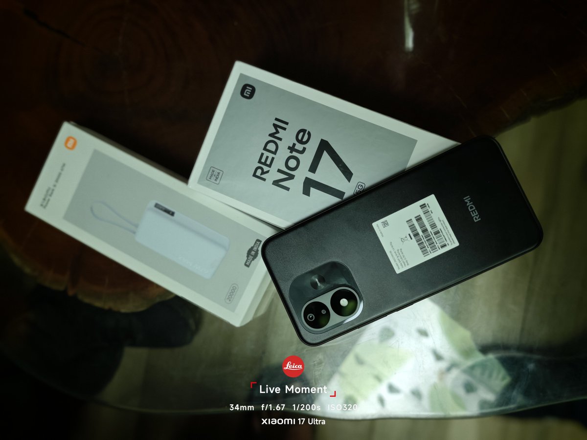 PiyushA93002540's tweet photo. An absolute blast at today’s @XFCAgra fan meet! 🎉 We explored, played, and laughed non-stop. 

The #RedmiNote17 stole the entire show, and the #XiaomiPowerBank5i kept us powered through it all! ⚡️

#mAhsterEdition
@pixelwithme @RedmiIndia @ritij @sandeep9sarma https://t.co/nEZGrNUspV