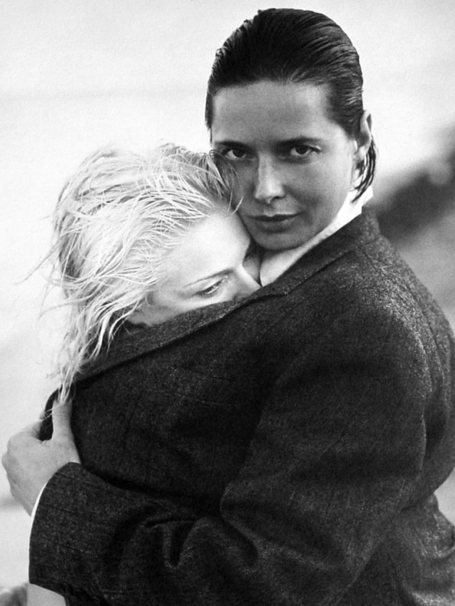 SAINTBERGMAN's tweet photo. madonna and isabella rossellini by steven meisel, 1992 https://t.co/CCFFTTljPM