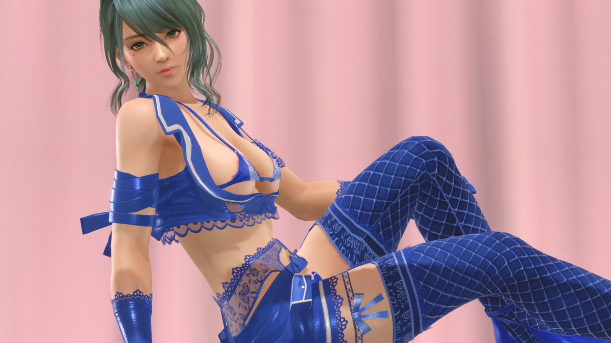 FanserviceFans's tweet photo. Is this the infirmary ahhhhh i see #Tamaki #DOAXVV #DOA https://t.co/hndjv1DvhE