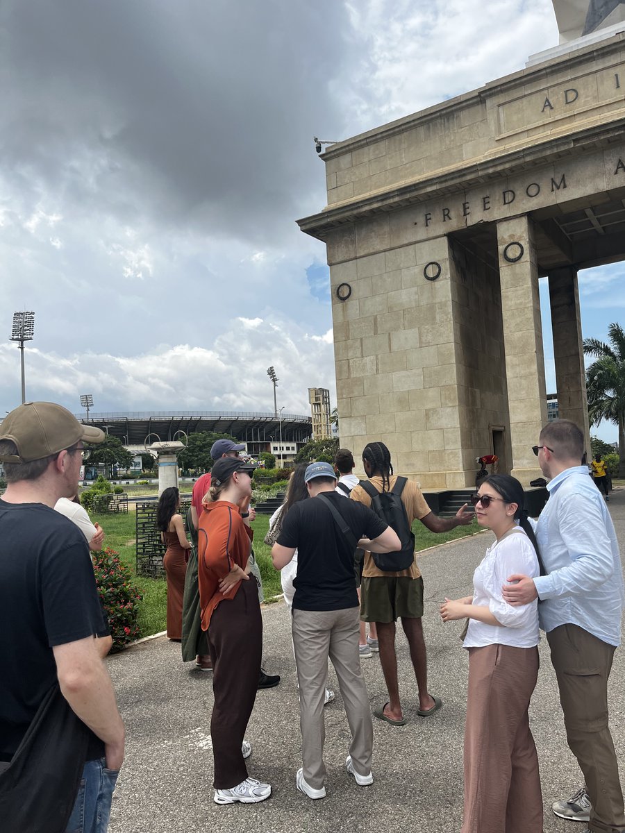 _mioamour's tweet photo. Hello @Ekitipikin, I am a travel guide in Ghana. I would like to show you around when you're in Ghana 🇬🇭. https://t.co/Hwz23a1udU