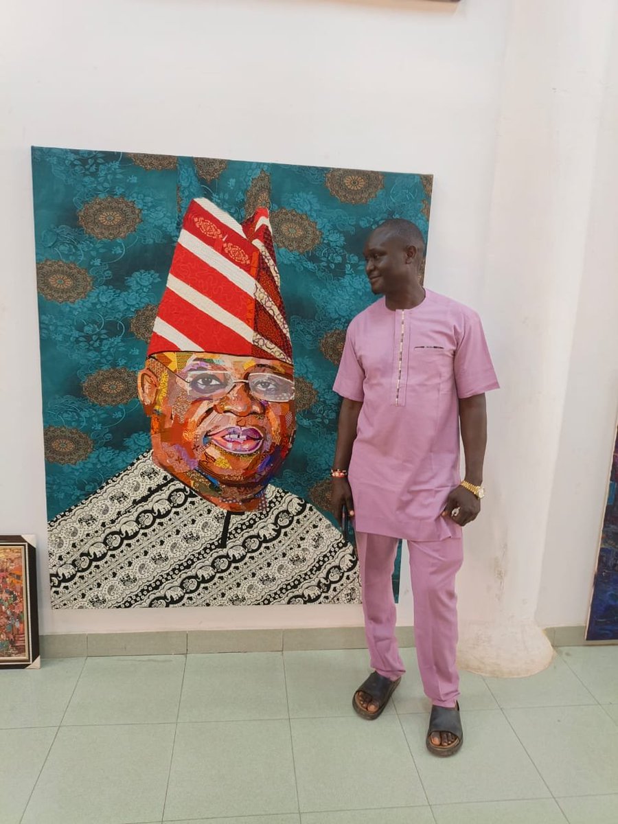 Ade_Bolarin's tweet photo. In all thank God the praising  Governor made it. God once again proved that HE will raise you when u Praise him...
Ride on my Dancing Governor. 
Your victory shows administration is not by wearing sonorous faces and suits. But by doing what it takes per time and doing the right https://t.co/Rdhz0st1S7