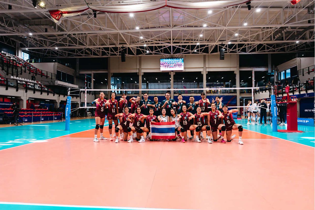 RRoAs_ty's tweet photo. แกงค์นี้ อันดับที่ 7 ของโลกนะคะ👏🏻👏🏻👏🏻
#วอลเลย์บอลหญิง https://t.co/U1D5uHNPYt