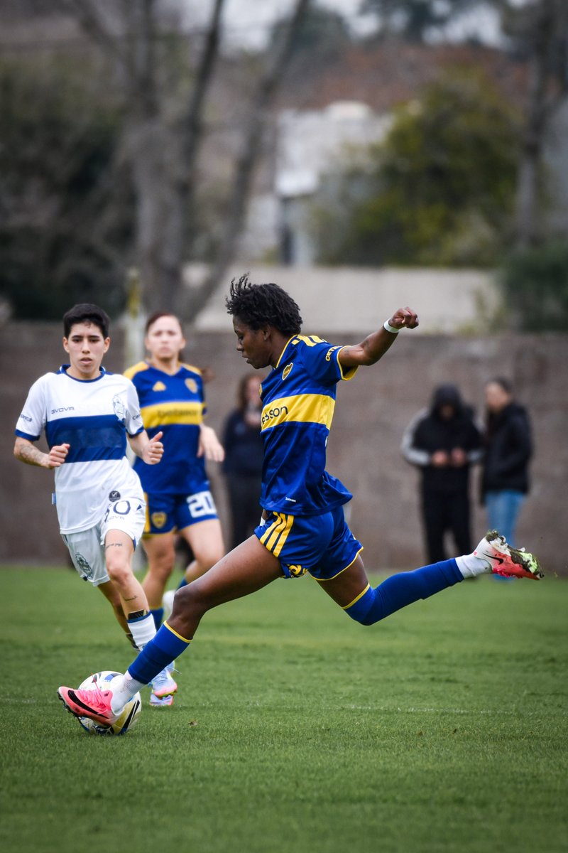 BocaJrsFutFem's tweet photo. 🔛 ¡𝗖𝗢𝗠𝗘𝗡𝗭𝗢́ 𝗘𝗟 𝗦𝗘𝗚𝗨𝗡𝗗𝗢 𝗧𝗜𝗘𝗠𝗣𝗢!

#TorneoClausura2026⚽️

Gimnasia 0 - #Boca 0

#VamosGladiadoras ⚔️
#DaleBoca 🔵🟡🔵 https://t.co/Tlzgwnc560