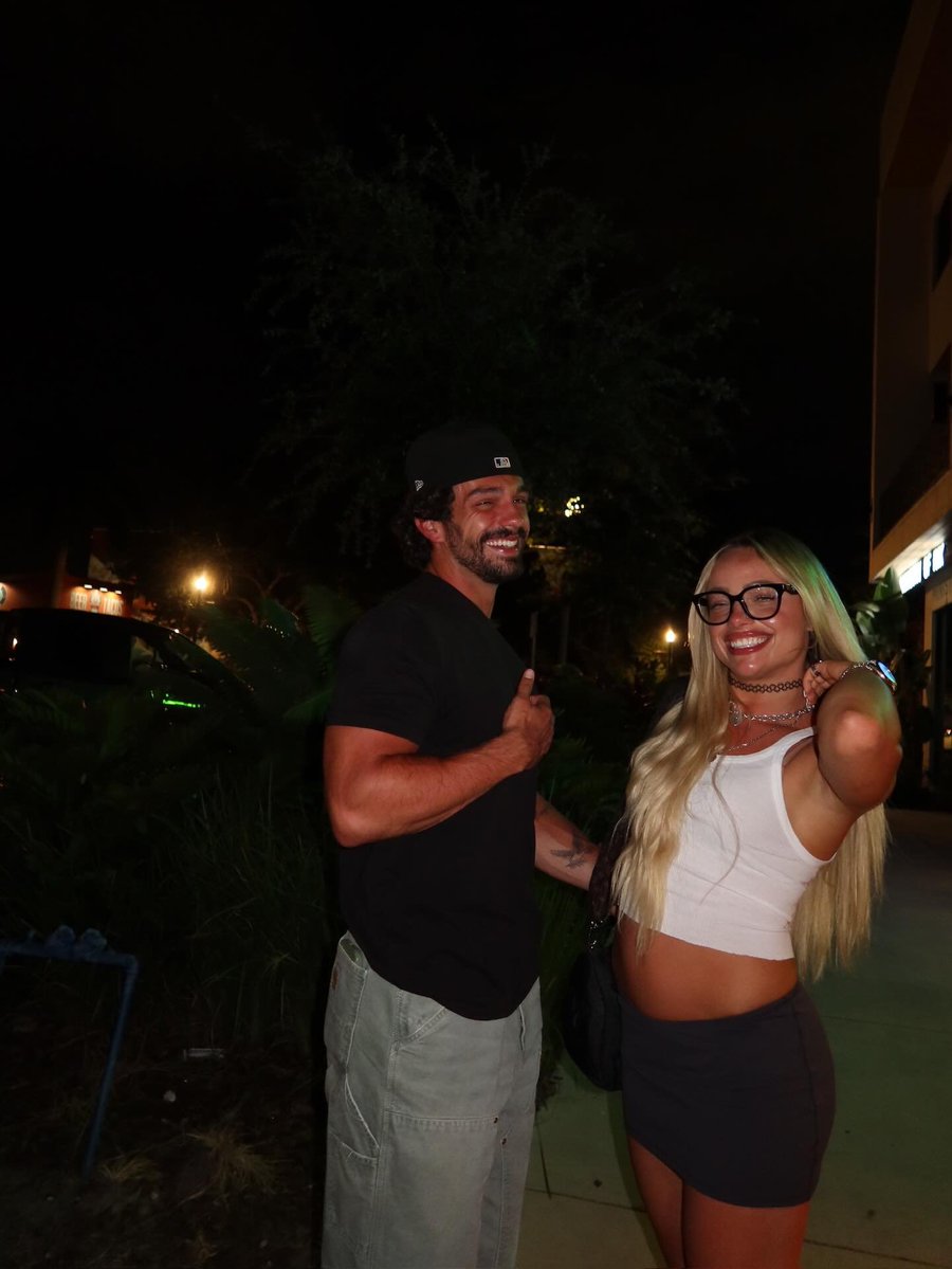 Pro_Wrest_Talks's tweet photo. Liv Morgan and her now fiancee Landon Hardwick 😍✨ https://t.co/J96Jrmo52r