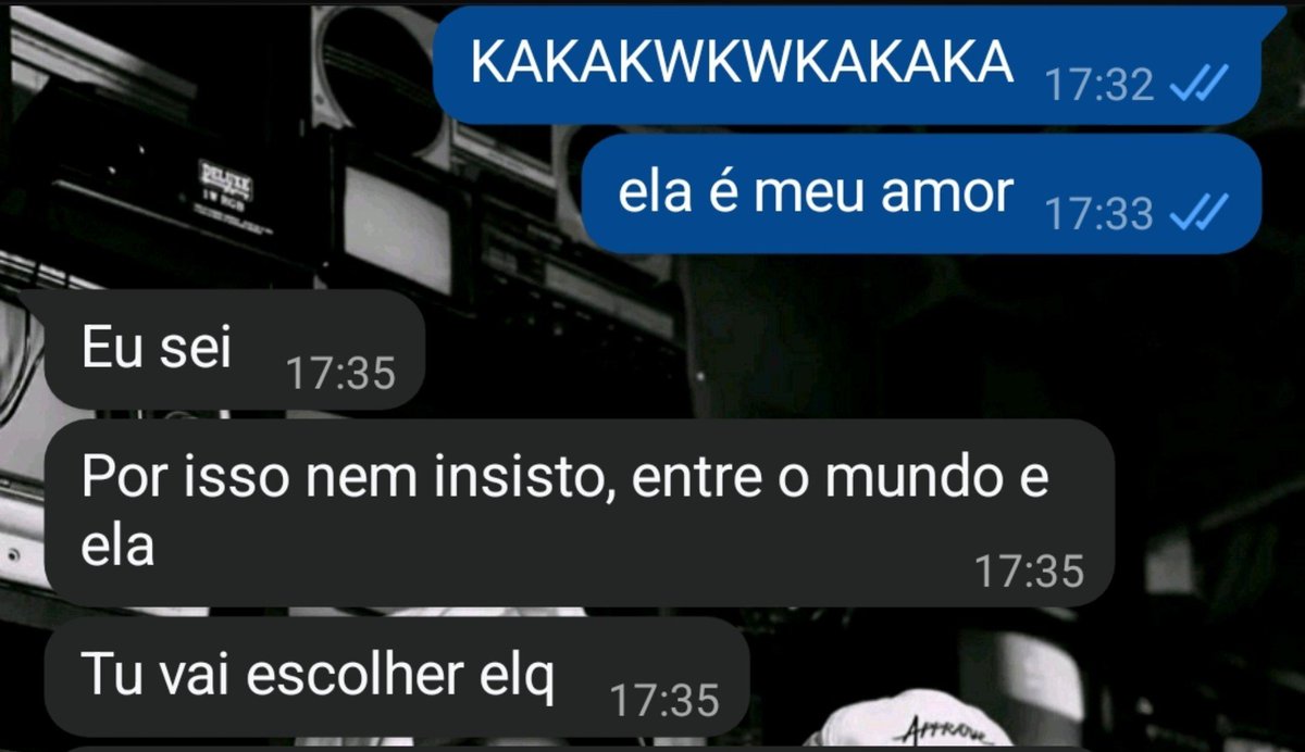 _ayxaw_'s tweet photo. meu crime é amar demais a Bruna. https://t.co/FNgBr2qqdK