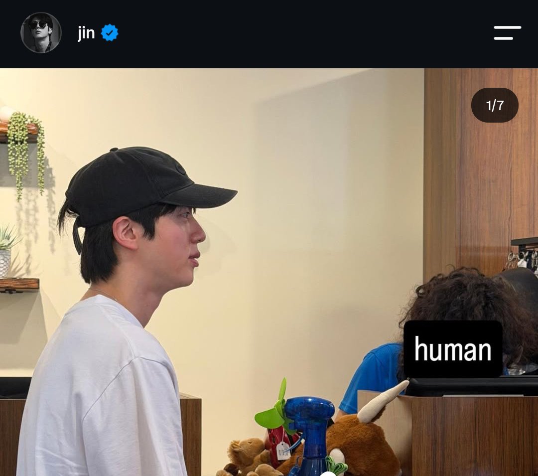 vjoonism's tweet photo. HE KILLS ME SO BADJDNMENMEMENFJR https://t.co/JMTFh5Kdvn