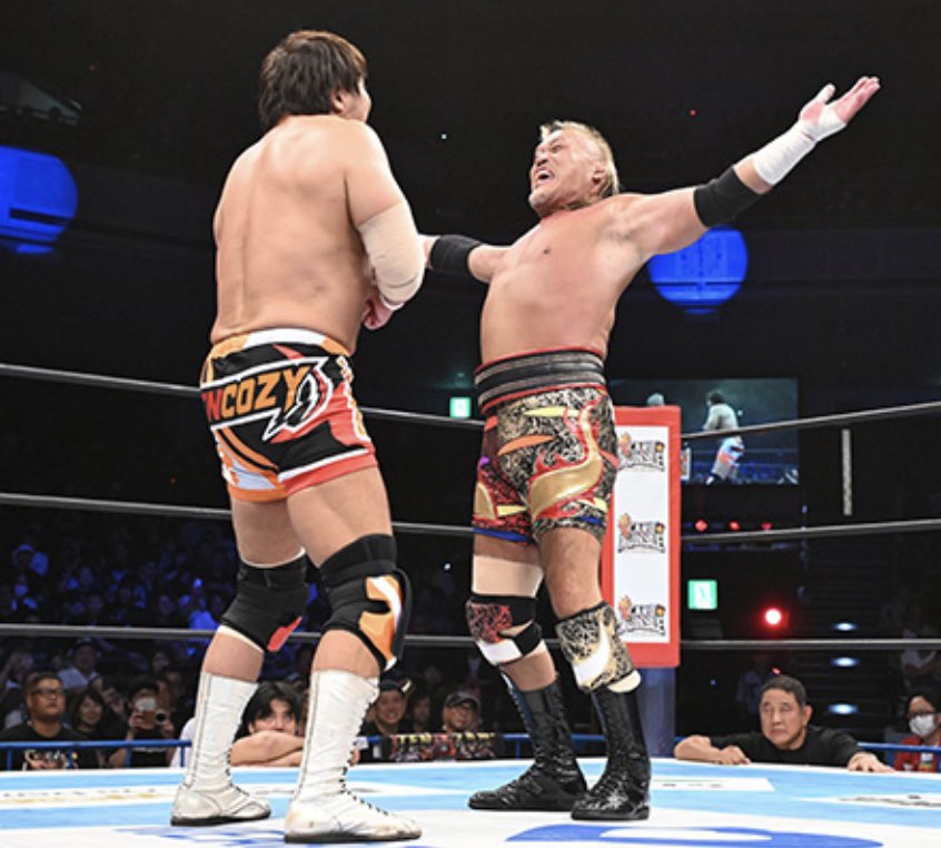 cozy_lariat's tweet photo. 昨日でＧ１が終了しました。

天山戦の余韻が大きくて放心状態ですが、今の一番の気持ちは「無事に試合を終えられて良かった」に尽きます。

昨日の最終戦に笑顔で会場にいてくれた天山さんを見て、安堵しかありません。

プロレスは怪我をさせる為のモノではないから。

私もまた元気に頑張ります。 https://t.co/ihzayoYWv2
