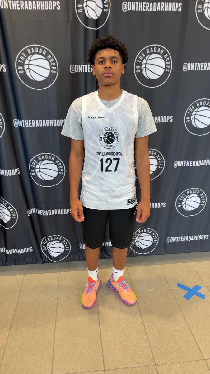 ihooplj2029's tweet photo. Good reps in today at the @OTRHoops !! Great competition, great coaching, and great exposure! I would like to personally thank @OntheRadarHoops for the invite!! @RishawnScott https://t.co/k2SclsJGOv