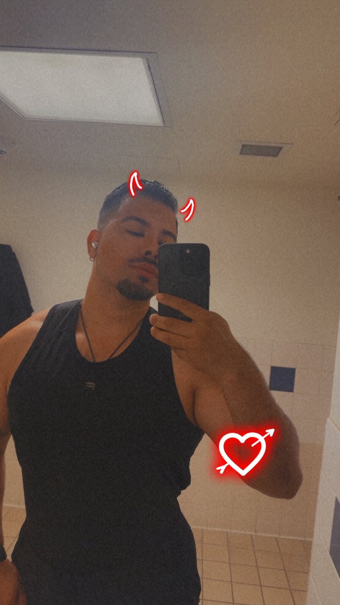 _Ghostin24's tweet photo. 👹 https://t.co/ZnqOpOeQCz