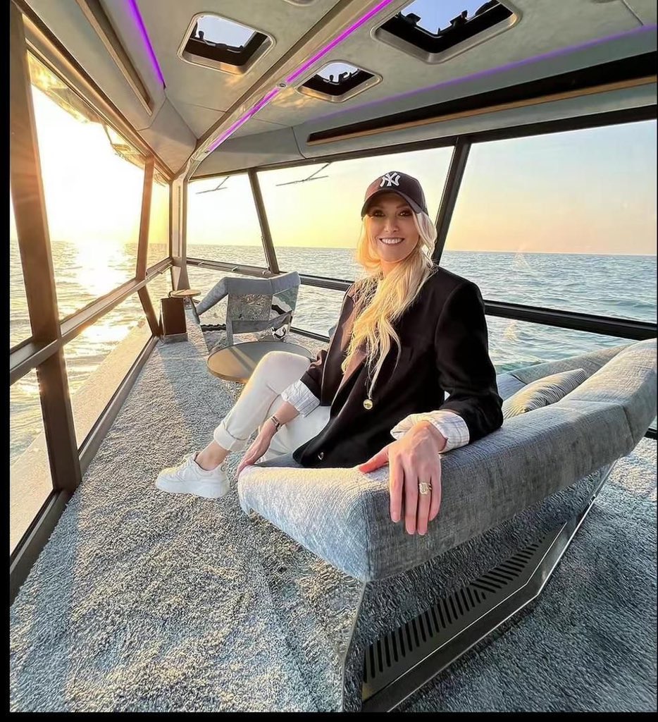 Evankategyp5's tweet photo. Hello I’m Evan Kate 
I asked the first time nicely.
How much do you need for the ending of June ? Is $100,000 will be okay for you!!! https://t.co/b1r9jgMhnt