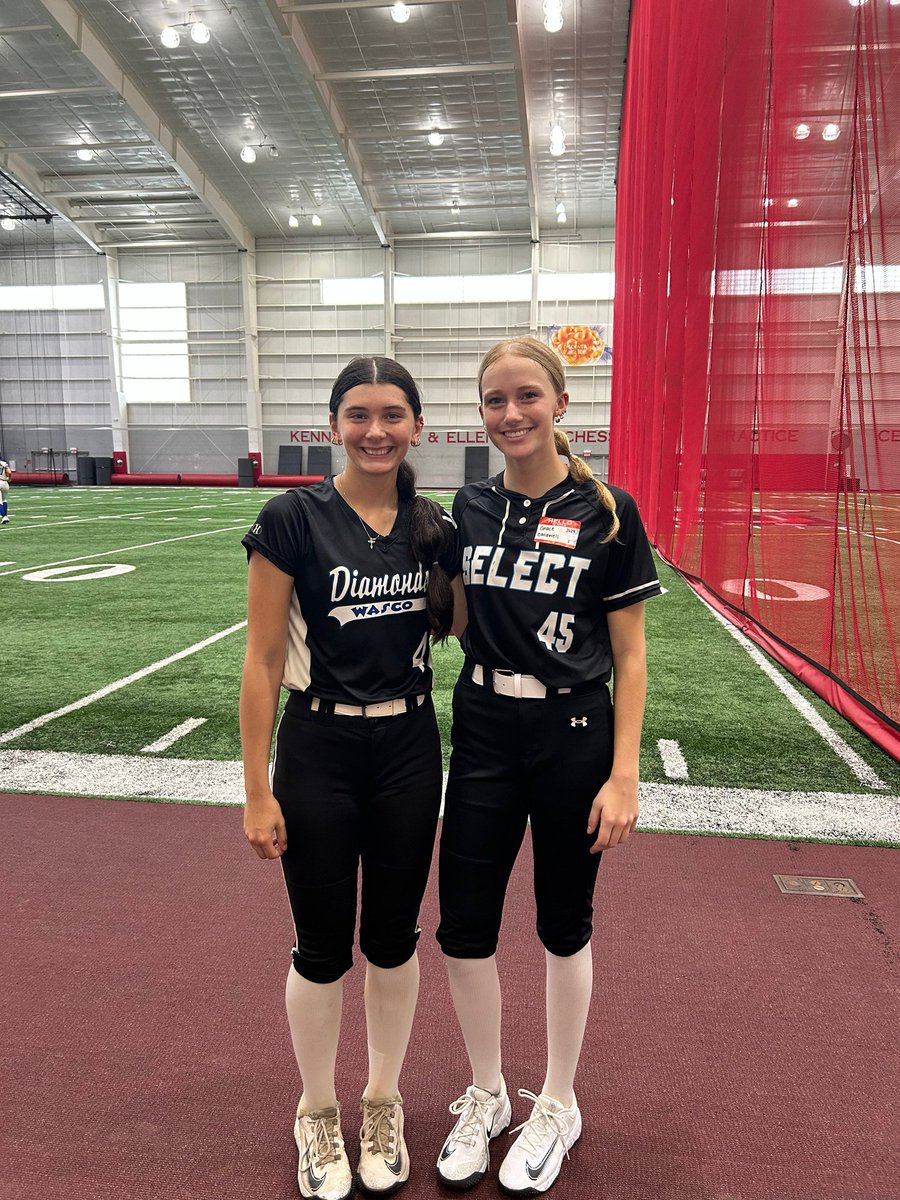 BigA_2028's tweet photo. Being a catcher means more than just being behind the plate. I love, and am proud to support my pitchers. I am more proud to have caught my SHS @Syco_Softball sister,💛🖤 @GraceCaldwell29 as she showcases her pitching skills at the @NIUSoftball camp. Being there for her, and watching her work hard makes me really proud to be part of her journey! Go Huskies! ❤️🖤
 #Catcher #StudentAthlete #KeepWorking #WeAreATeam @BeThatPlayer1
@YAthletesF @BriePasquale @MidwestPremierS @SBCoachG