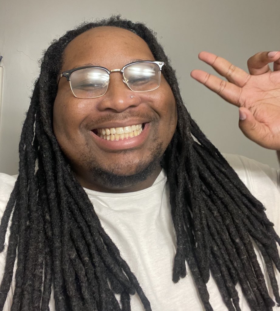 ULT_AFRA's tweet photo. 10 things about me 🗿

-age: 2️⃣4️⃣
-gender: Binary 
-height: 5'11🕺🏾
-fave food: Ribs,Mac &amp; Yams🍖
-sexuality: Polysexual
-eye color: brown 🤎
-fave game:Cyberpunk2077/AssassinsCreed
-fave horror: The Cabin in the Woods
-fave animal: Turtles 🐢 
-fave non-horror movie: Tron Legacy https://t.co/Z12oVIerFj