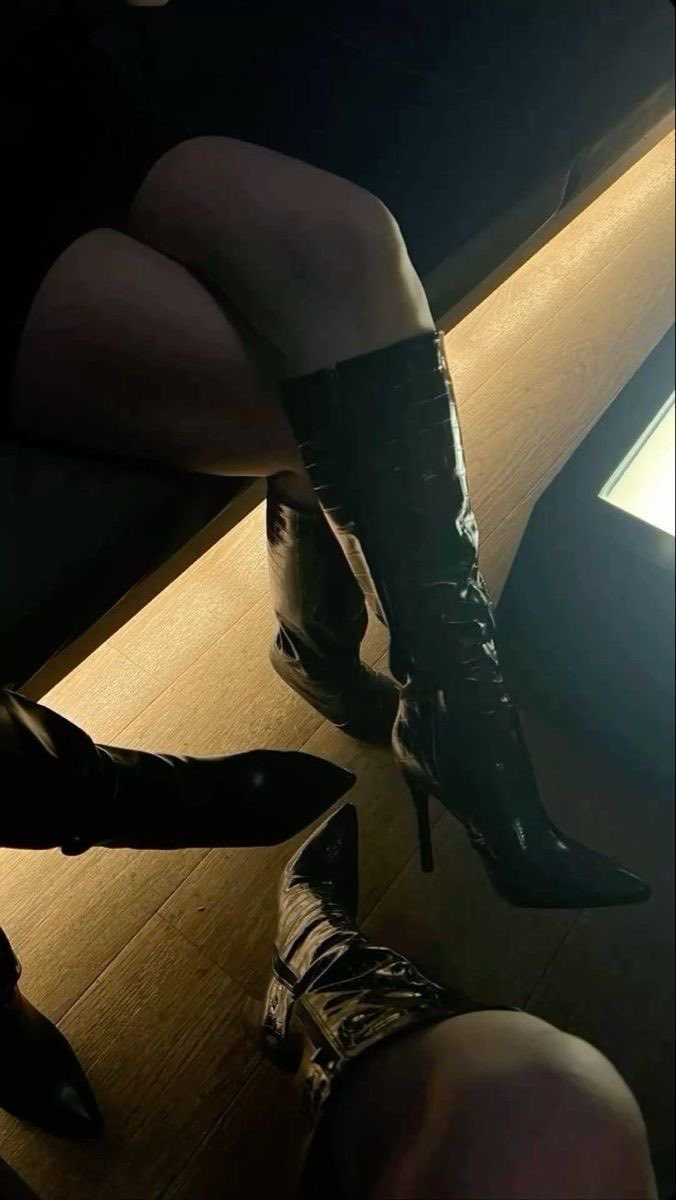 herrinleylaa2's tweet photo. Sollen wir dich zertrampeln bis du keine Luft bekommst ? 🤭

Gibt es einen Verliererjungen, der noch wach und interessiert ist? 😈🤭

Dm und geh jetzt auf die Knie!

Meine Telegramm: https://t.co/QLp08F5U5G https://t.co/WtSOxQZZqx