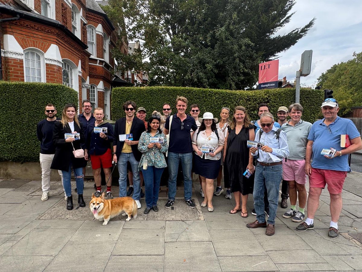 RumenCholakov's tweet photo. Co-opted my corgi boy today to canvas for @OttoJacobsson in the upcoming by-election in Trinity Ward. Great turnout and time to get full Tory control of Wandsworth Council! https://t.co/miAHpDr74f