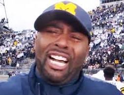 Buckeyebailey03's tweet photo. @UofMcrazies Thus guy after Michigan going 8-4. https://t.co/Z32mVUAh1r