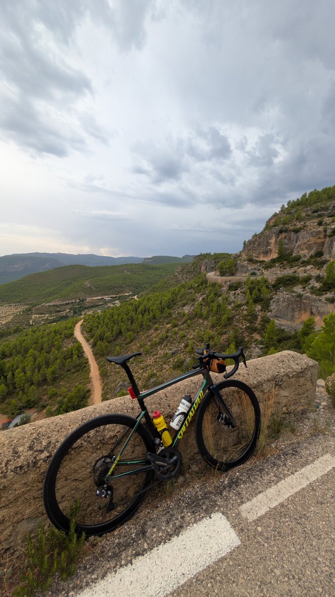 NachoTomas's tweet photo. Un poco de bici y un poco de agua 🤣 https://t.co/HLuazo6cFF