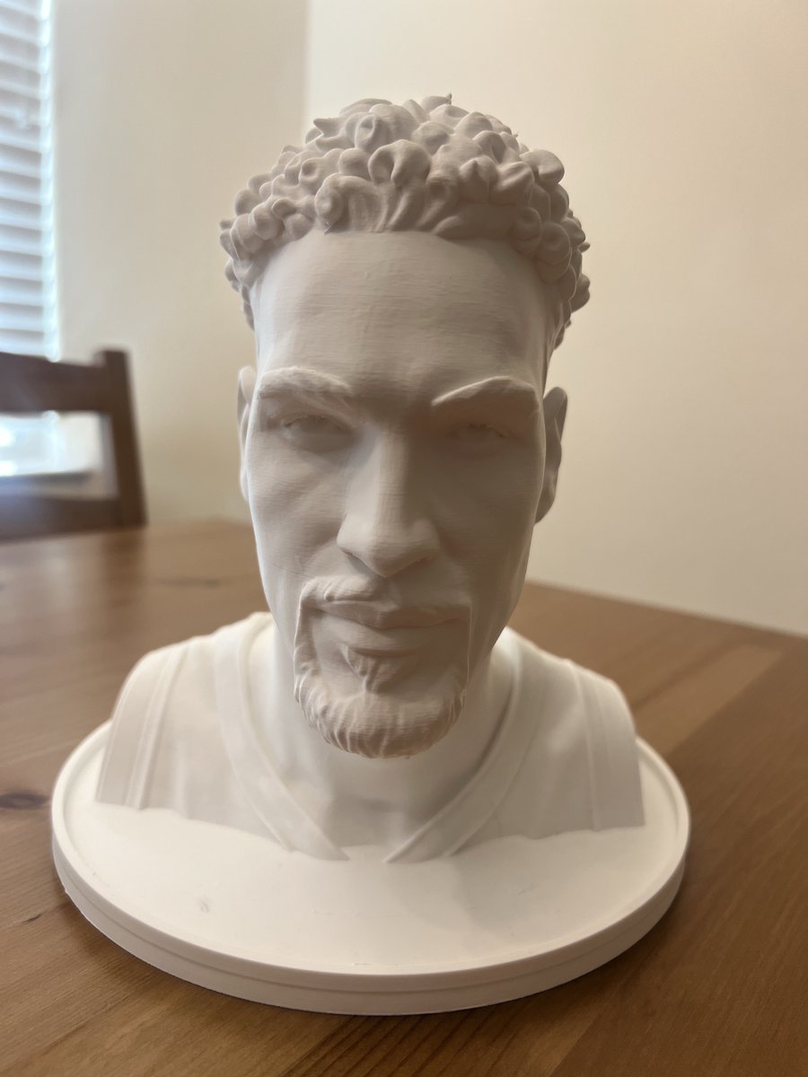 MavsMuse's tweet photo. “You’re not Dwight Powell’s biggest fan, you don’t even have a bust of his head to hold your headphones”

Explain this then https://t.co/07wIXMYmek