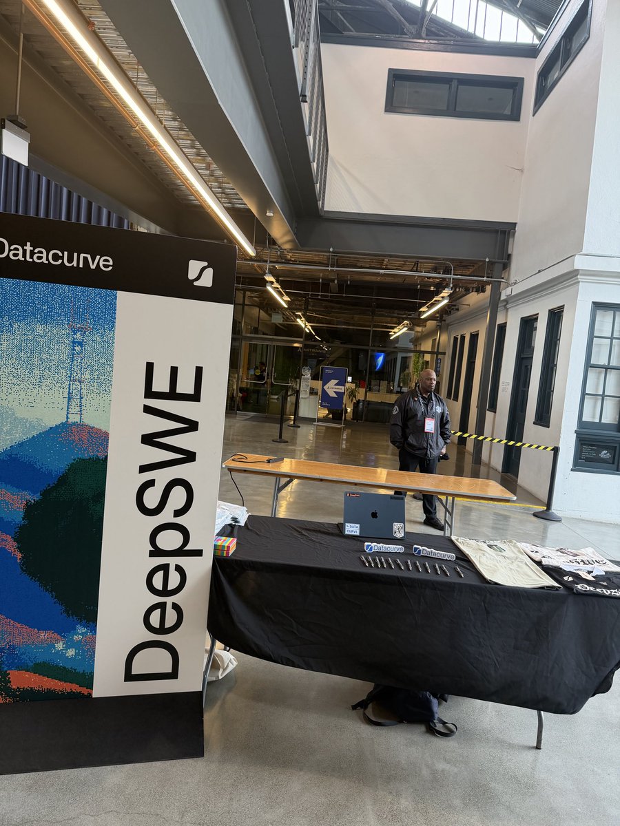 caoye42's tweet photo. yesterday had chance to interview with many talented candidates on behalf of @datacurve . so excited!!! https://t.co/omM7IYJQFX