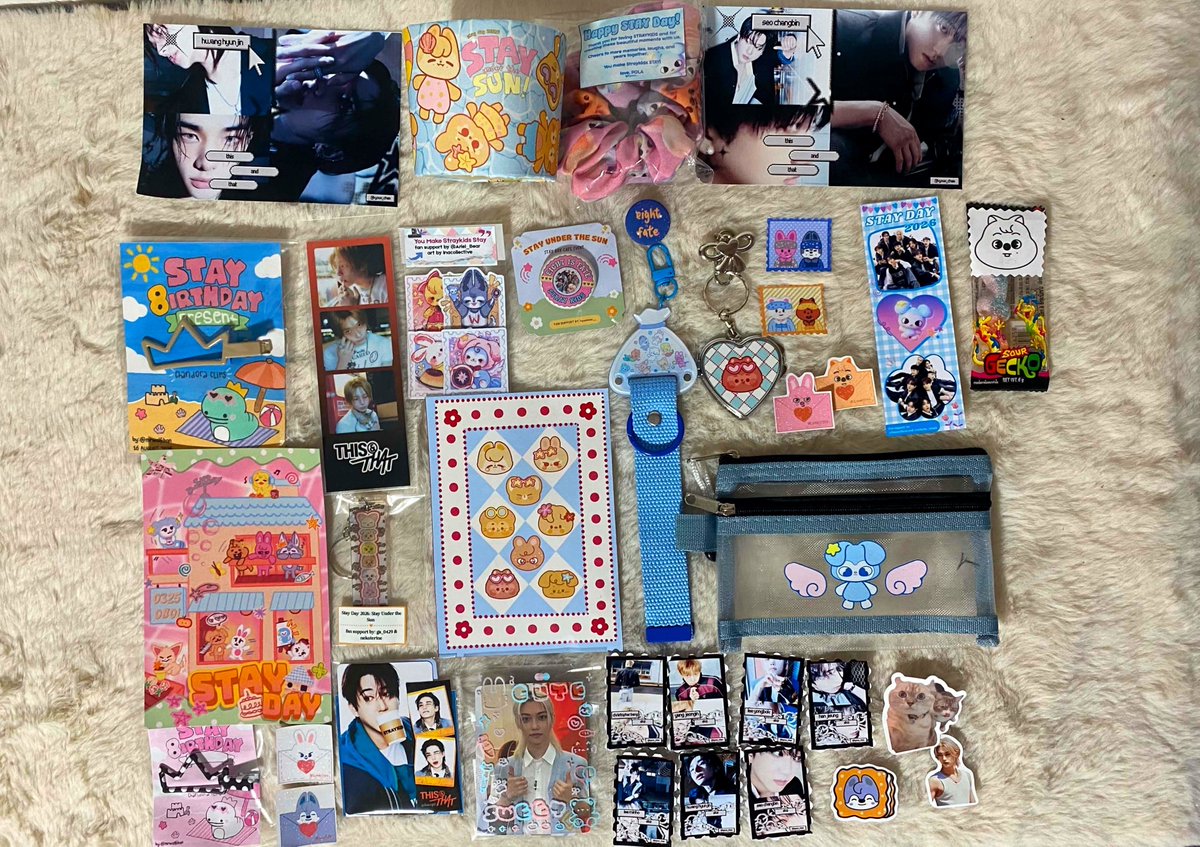 cypherfrexk's tweet photo. I can't remember when was my last cse for straykids and so happy to be back at the stayville~ 

Thank you @allforskzph 

Thank you stay for the freebies~ 

Happy STAY Day! ❣️

#STAYundertheSUN
#Events_By_Allforskz https://t.co/G56CUyqTuH