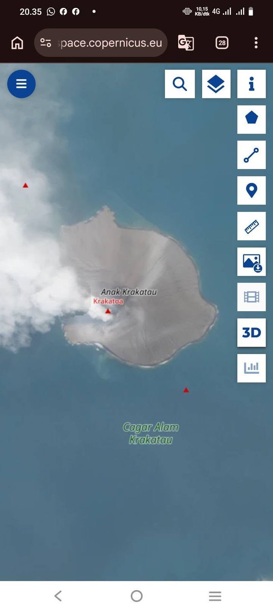 DambaanA's tweet photo. Keadaan si anak Krakatau 

Kami trs monitor seluruh dunia 

Tas siaga ya 

Sang penghancur semakin dekat 

Tekanan pada bumi kita kuat kuatnya 

Siapkah menyambut kedatangan tamu Allah SWT???

Asap kabut panas https://t.co/LNca7L7bER