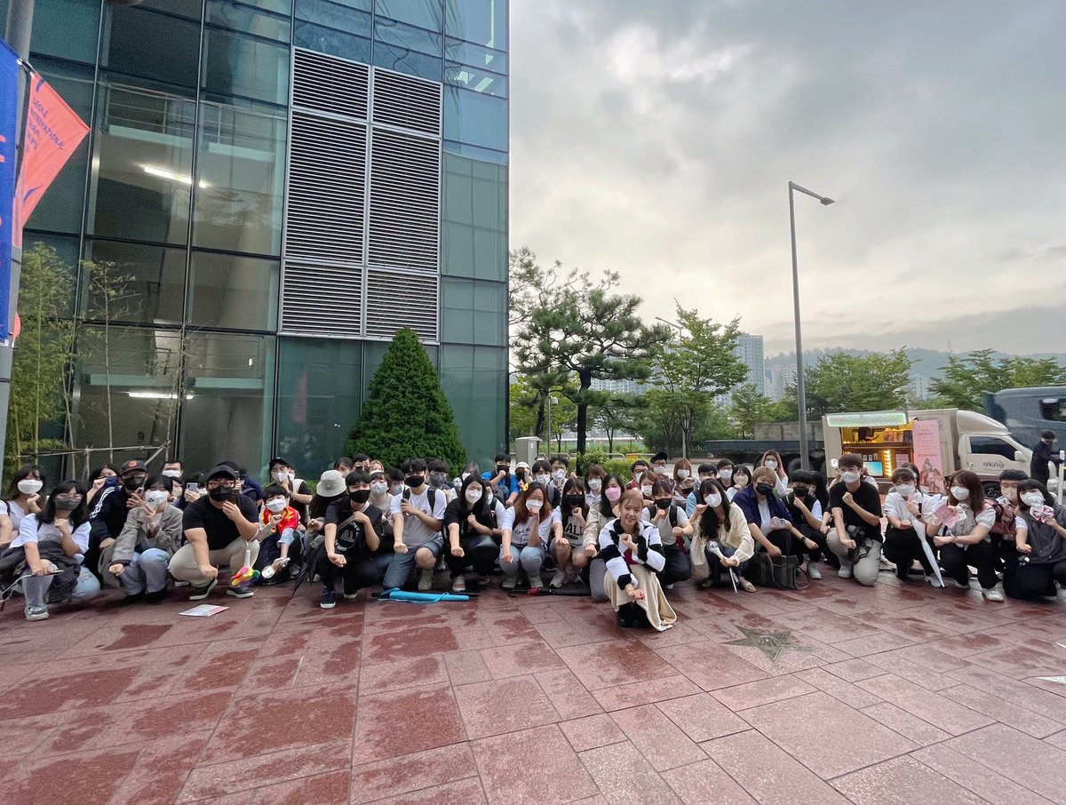 malibutwt's tweet photo. ㅤ
ㅤ
⠀⠀⠀⠀     𝐀 𝚍𝕣eam 𝕔ome 𝐭rue ʚ ۫ ˖ 𝑀𝕒𝑙𝕚bú
ㅤㅤㅤㅤ  ꒰ ⪩ ͚ ׄ 📷  𝕚ns𝐭agr𝕒m  𝐮𝚙𝚍αte ♡
ㅤ
ㅤ https://t.co/T0yqcWNaQP
