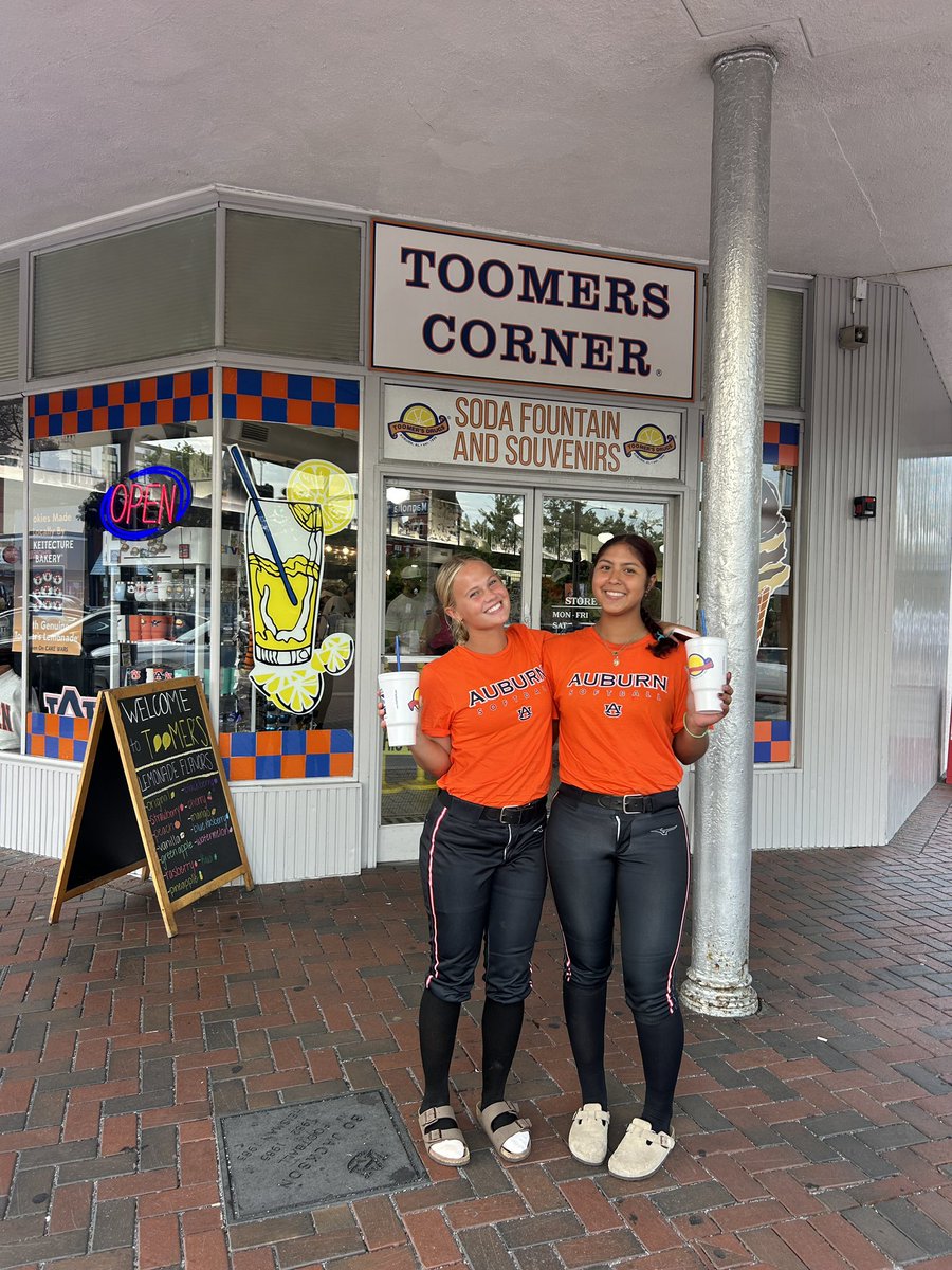 addi_raugh's tweet photo. Had a great time at the @AuburnSoftball elite camp! Thank you @KateMalveaux @CoachMalveaux @DJSanders37 @rykerzc for inviting me out! 
@Torres14u @MVP_512 @terry_seneca @LineDsoftball https://t.co/rjdeqnSrZr