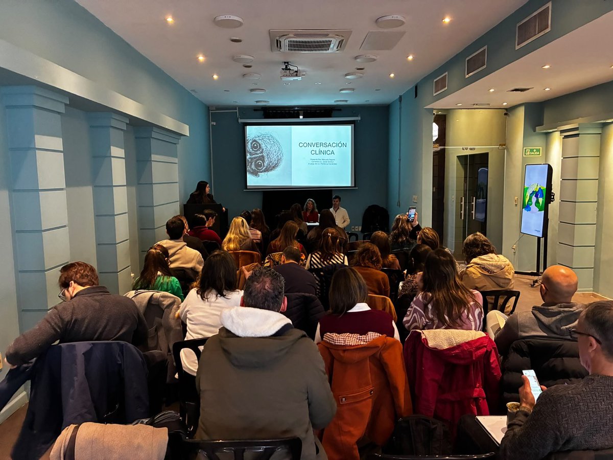 eoluruguay's tweet photo. Conversación clínica.

Texto por Javier Grotiuz:

En el día de ayet se encontraron para dialogar dos discursos, el de la psiquiátria y el del  psicoanalítico. Fue una oportunidad que permitió intercambiar cómo pensamos la psicosis y el autismo a través de un caso singular https://t.co/fqmwpewTF6