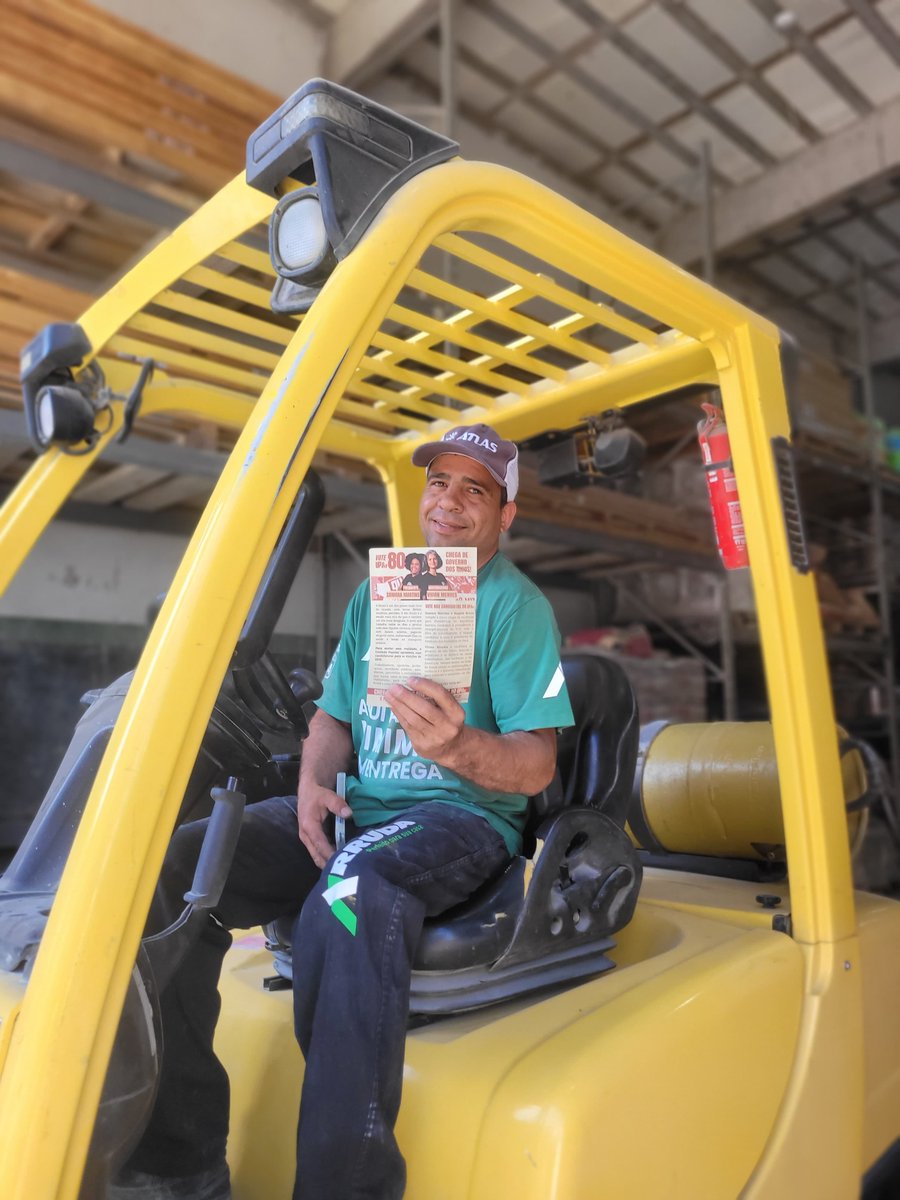 jreconomatica's tweet photo. @avecamourtata #samara80 hj em Campinas mais um dia de luta https://t.co/BTYibZ16RO