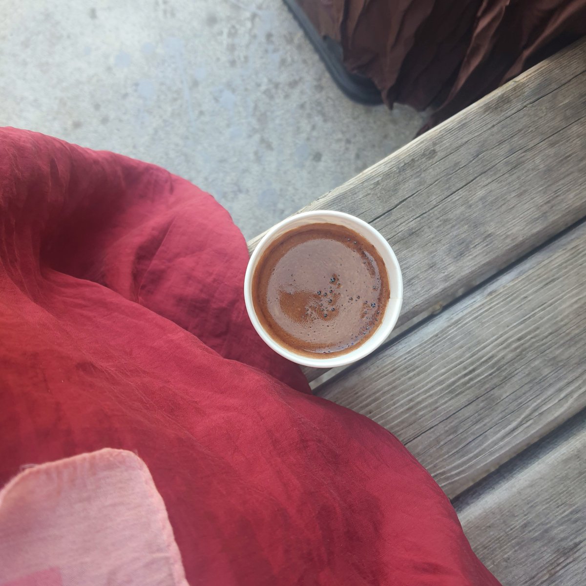 pinarink0's tweet photo. Türk kahvesi yani turkish coffe (bardağın kusuruna bakmayin https://t.co/NlPj98FqTK