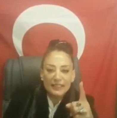 cerkestavug's tweet photo. @reinedenpiquue ayni sartlari ben de sagliyorum https://t.co/nRNcPekzRF