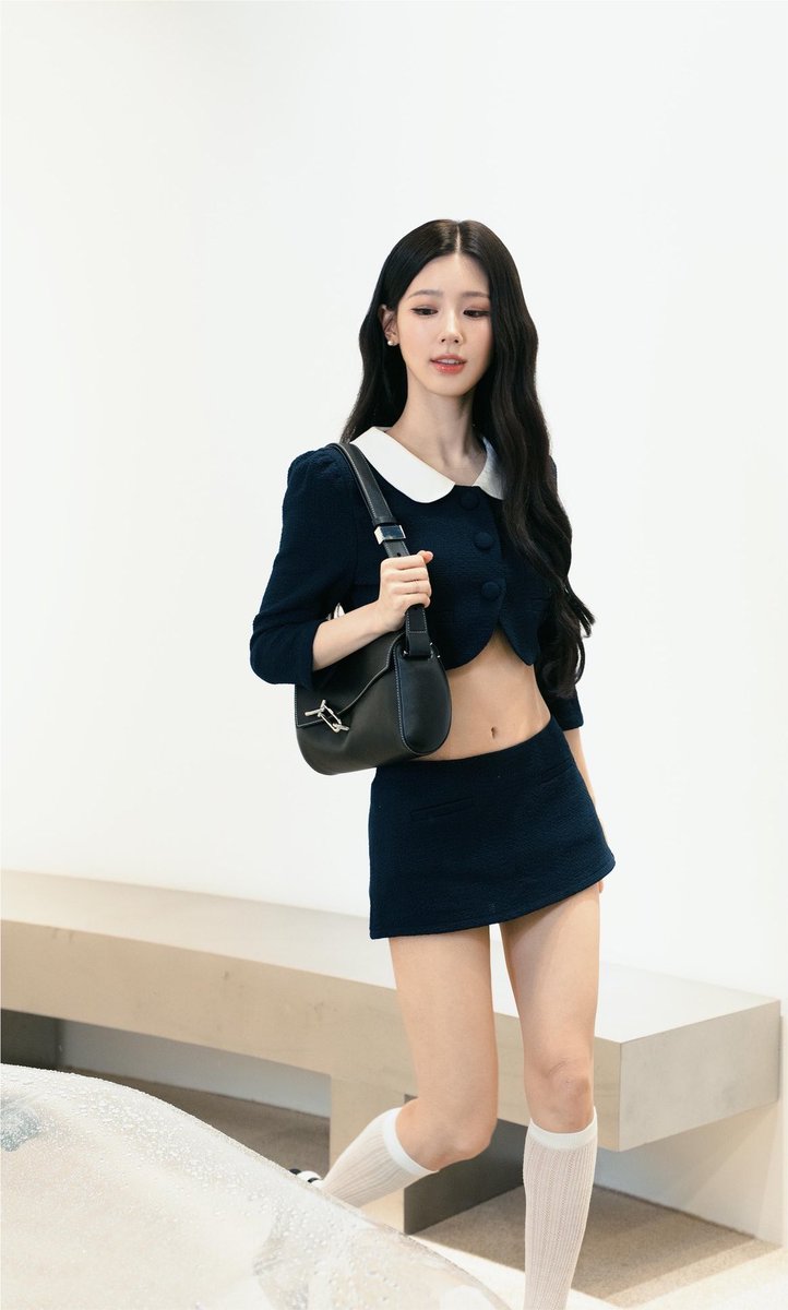 chomyeonn's tweet photo. Shanghai brought the perfect backdrop for a TAD FAB fashion moment. From the atmosphere to the details, every corner was filled with style and inspiration. 🖤 https://t.co/ydl4ZZo77E