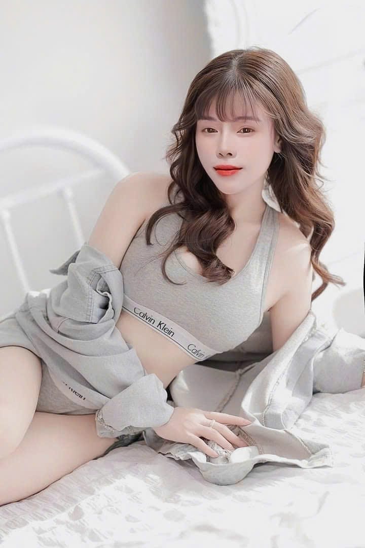 o5ivy's tweet photo. Chilling in @tropicalvirtual''s bubble rn. @OthersideMeta is beautiful! What an awesome experience! 🦍 https://t.co/sT6xR8x1ZB